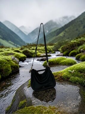 kate spade Black Leather Shoulder Bag with Adjustable Strap